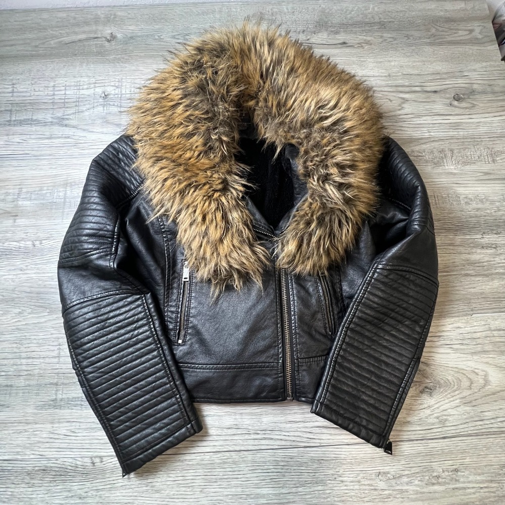 Red Fox Moto Jacket Women Large Black Faux Leather Fur Collar Ribbed Biker V69